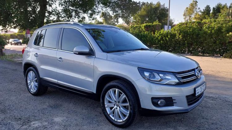 تيجوان 2013 للبيع في الكويت Tiguan 2000cc الدرجة الأولى 167km بالمواصفات