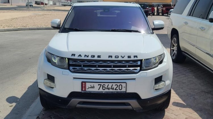 لاند روفر رنج evoque 2012 مستعملة للبيع في قطر