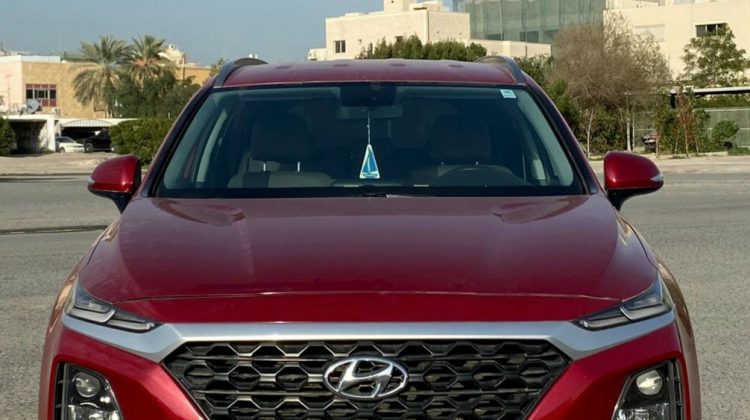 سيارة جيب هيونداي سنتافي موديل 2019 للبيع فى حولى الكويت