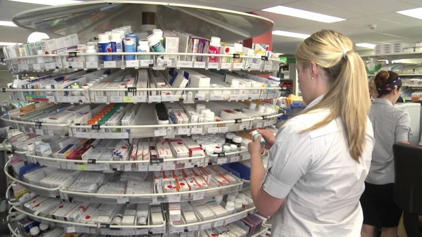 study-pharmacy-in-australia-how-much-does-it-cost-to-study-pharmacy